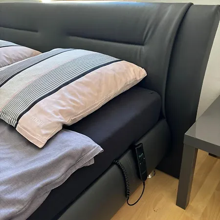 Erdgeschosswohnung Neben Schloss Blutenburg Mit Privatem Garten Apartment München